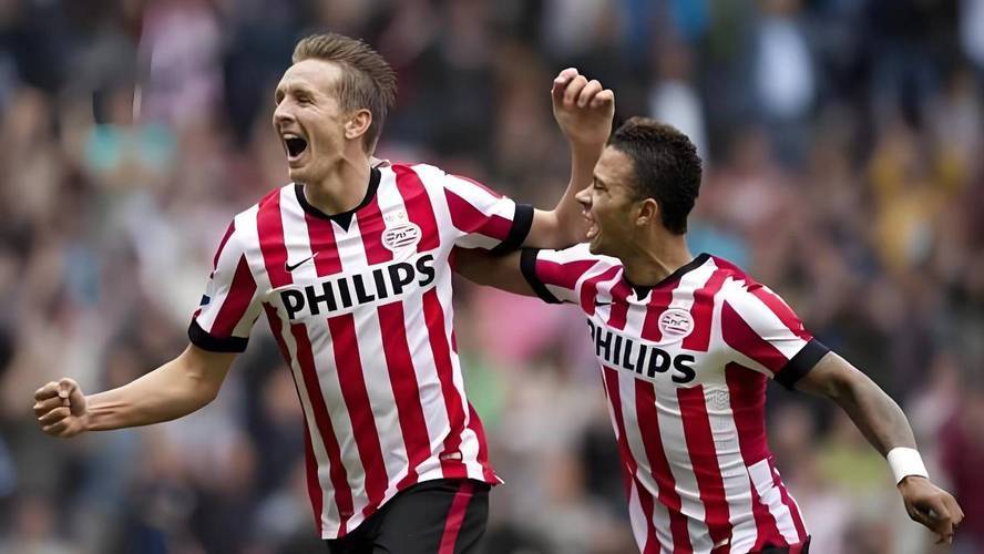 九游会网址 -清晨荷甲焦点战；华盛顿奇才官宣签约；态度坚定；轮换策略成焦点(英雄联盟s13决赛)