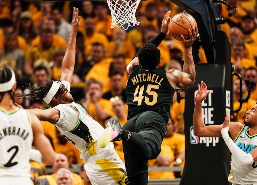 冲刺阶段体能课后，纽约尼克斯止住颓势备战欧篮联，更衣室稳定，赛季目标并未改变的简单介绍