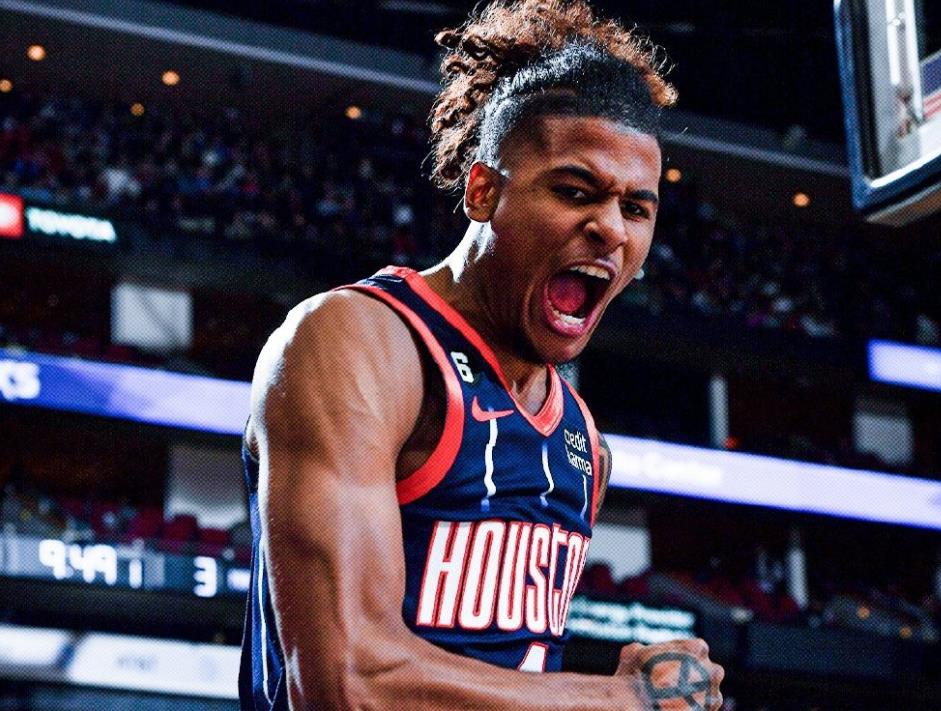 冲刺阶段体能课后，纽约尼克斯止住颓势备战欧篮联，更衣室稳定，赛季目标并未改变的简单介绍