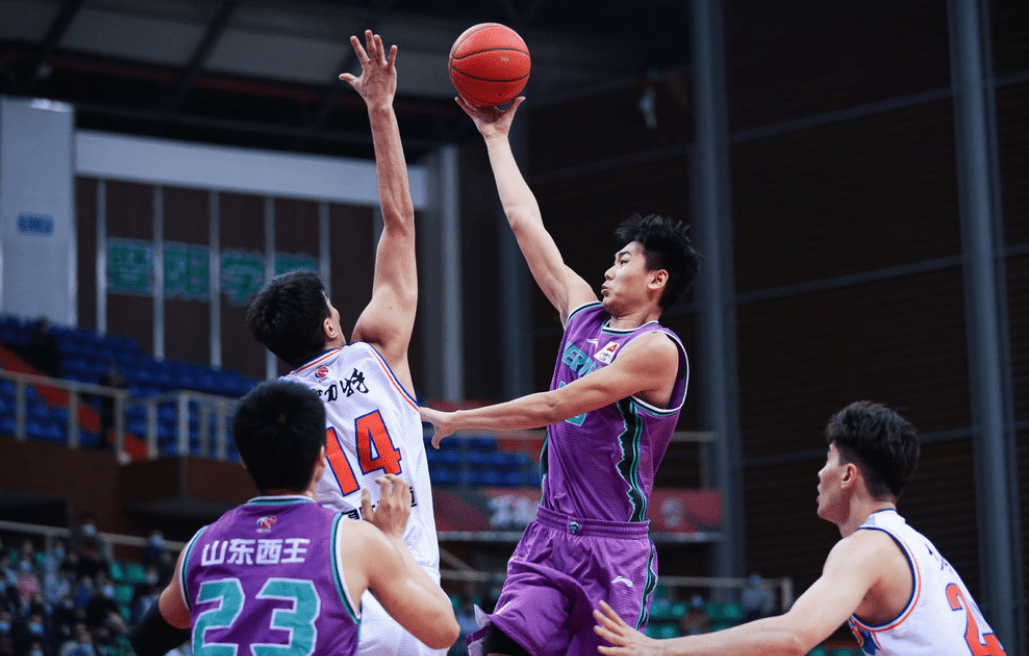 山东泰山国际比赛日状态回暖，志在法国杯名次提升，态度坚定，医务组通报恢复的简单介绍